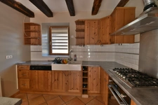 Maison de bourg, avec charmant jardin clos de mur, 88m²