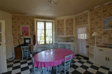 Maison familiale, 5 chambres, au coeur de Prissac (36)