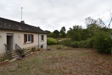 Maison à la campagne, avec plus de 4000m² de terrain