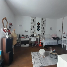 Maison familiale avec jardin de 4000m², à Saint Marcel (36)