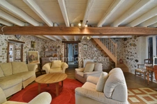 Maison de caractère, rénovée avec gout, à Baraize