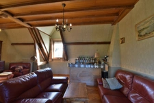 À Vendre : Maison de campagne avec étang et terrain de plus de 8000m² – Saint-Agnan-de-Versillat