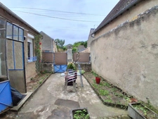 Maison de bourg, 71m² dans le coeur historique de SAINT MARCEL (36)