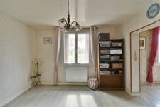 Maison à la campagne, avec plus de 4000m² de terrain