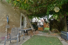Ancien Restaurant / Maison 4 pièces 119m² à renover à Luant