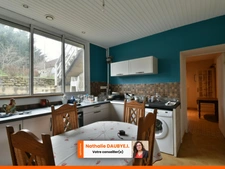 Maison familiale de 9 pièces, 187m² à  MAILLET (36)