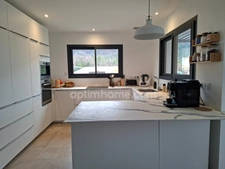 A VENDRE— Maison contemporaine lumineuse - 5 pièces LE BRUSQUET (04)