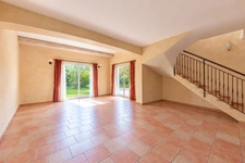 A vendre Maison arborée et clôturée type 5 sur Estoublon (04)