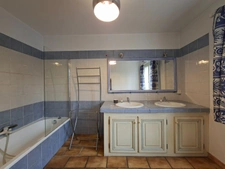 Maison à vendre 6 pièces 220m² AIGLUN (04)