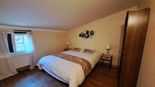 Maison à vendre 6 pièces 220m² AIGLUN (04)