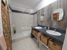 A vendre : Duplex de charme 84m² avec terrasse dans la vieille ville DIGNE LES BAINS (04)