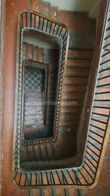 A vendre : Duplex de charme 84m² avec terrasse dans la vieille ville DIGNE LES BAINS (04)