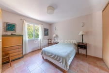 A vendre Propriété arborée et clôturée sur ESTOUBLON (04) avec 2 maisons individuelles