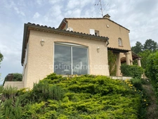 A VENDRE, Maison familiale de 178m² avec piscine, garages et vue splendide à Digne-les-Bains