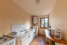 A vendre Propriété arborée et clôturée sur ESTOUBLON (04) avec 2 maisons individuelles