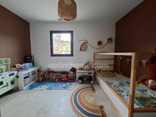 A VENDRE— Maison contemporaine lumineuse - 5 pièces LE BRUSQUET (04)