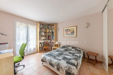 A vendre Propriété arborée et clôturée sur ESTOUBLON (04) avec 2 maisons individuelles