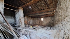 A vendre : Grange en pierre de 180m² sur 2 niveaux à Digne les Bains