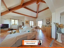 Splendide Villa Provençale de 131 m² à Brignoles, Volumes "Cathédrale" & Prestations Haut de Gamme