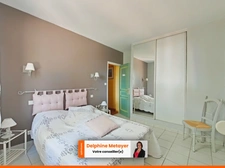 LORGUES — Propriété Provençale d'exception, vue panoramique, T2 indépendant & piscine