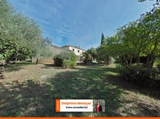 MAISON DE CHARME À LORGUES (83510), 217 M²,  PISCINE, JARDIN & COMMODITÉS À PIED