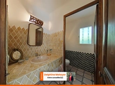 MAISON DE CHARME À LORGUES (83510), 217 M²,  PISCINE, JARDIN & COMMODITÉS À PIED