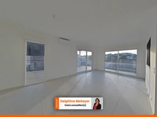 Spacieux appartement 3 chambres de 81m2 avec grande terrasse.