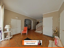 LORGUES — Propriété Provençale d'exception, vue panoramique, T2 indépendant & piscine