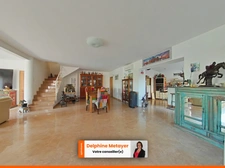 Ensemble immobilier de charme, 2 maisons, 240 m² habitables, terrain 2 400 m² avec piscine