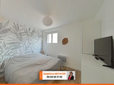 🏡 T2 lumineux refait à neuf – Dernier étage – Centre de Saint-Raphaël – À pied  !
