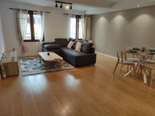 📍 Exclusivité - Draguignan Centre : Duplex T2 "Clé en main" avec cave (17m²), idéal premier achat, pied-à-terre ou investissement (Rendement > 8% Brut)