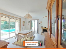 MAISON DE CHARME À LORGUES (83510), 217 M²,  PISCINE, JARDIN & COMMODITÉS À PIED
