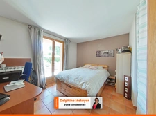 Splendide Villa Provençale de 131 m² à Brignoles, Volumes "Cathédrale" & Prestations Haut de Gamme