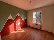 Maison lumineuse et bien entretenue de 3 chambres sur entresol  aménageable à RIBERAC (24)