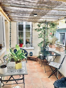 Elégante maison bourgeoise 175 m2, 4 chambres, terrasse, grand double garage avec mezzanine au cœur de Libourne