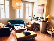 Elégante maison bourgeoise 175 m2, 4 chambres, terrasse, grand double garage avec mezzanine au cœur de Libourne