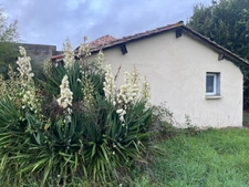 Terrain à vendre de 1 547,00 m² avec piscine 12*6 à BEYCHAC ET CAILLAU (33) - Golf de Teynac