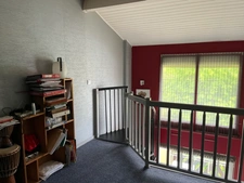 Appartement lumineux en duplex 2 chambres et grande mezzanine dans résidence arborée et sécurisée avec piscine