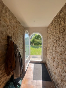 Maison de village 3 chambres avec fort potentiel d'agrandissement Proche de PUISSEGUIN (33)