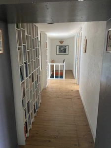 Domaine à taille humaine avec maison pierre joliment rénovée 4 chambres, piscine et nombreuses dépendances sur 4hectares près de Libourne