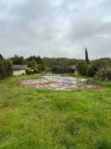 Terrain à vendre de 1 547,00 m² avec piscine 12*6 à BEYCHAC ET CAILLAU (33) - Golf de Teynac