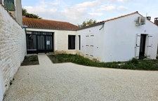 Charente Maritime (17), AV belle maison 6 pièces 101m² sur terrain 210m² idéalement située cœur ville DOLUS OLERON
