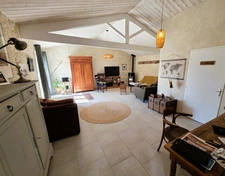 ILE D'OLERON (17), For Sale: Beautiful renovated farmhouse of 194m², built in a quiet location in the heart of the village on a plot of 1,047m² 