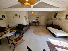 ILE D'OLERON (17), For Sale: Beautiful renovated farmhouse of 194m², built in a quiet location in the heart of the village on a plot of 1,047m² 