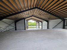 ST-PIERRE D'OLERON (17), A Louer emplacement N°1, Grand Bâtiment commercial neuf 396m² sur terrain 1.250m² 