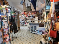 EXCLUSIVITÉ CAPIFRANCE ST-PIERRE OLÉRON emplacement n°1 cœur ville A Vendre Immeuble 380 m² commercial mixte 
