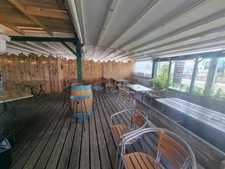 ST-PIERRE D'OLÉRON, emplacement N°1, A Vendre Bar à bières et Tapas d'ambiance esprit Pub irlandais