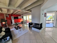 DOLUS D'OLERON (17), Superbe demeure contemporaine 11 pièces 236m² dont 191m² habitable terrain clos murs 677m²  
