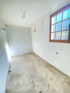 Fermette 48m2 plain pied 3 pièces 29000€  NOUZEROLLES (23)