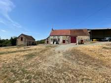 Ancienne ferme LOURDOUEIX SAINT PIERRE (23)